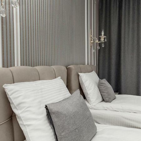 Mon Ami Hotel Ivano-Frankivsk Exteriér fotografie