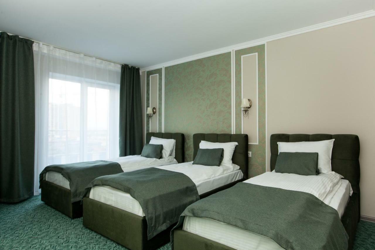 Mon Ami Hotel Ivano-Frankivsk Exteriér fotografie